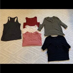 XL Gap Maternity Lot - 7 pieces